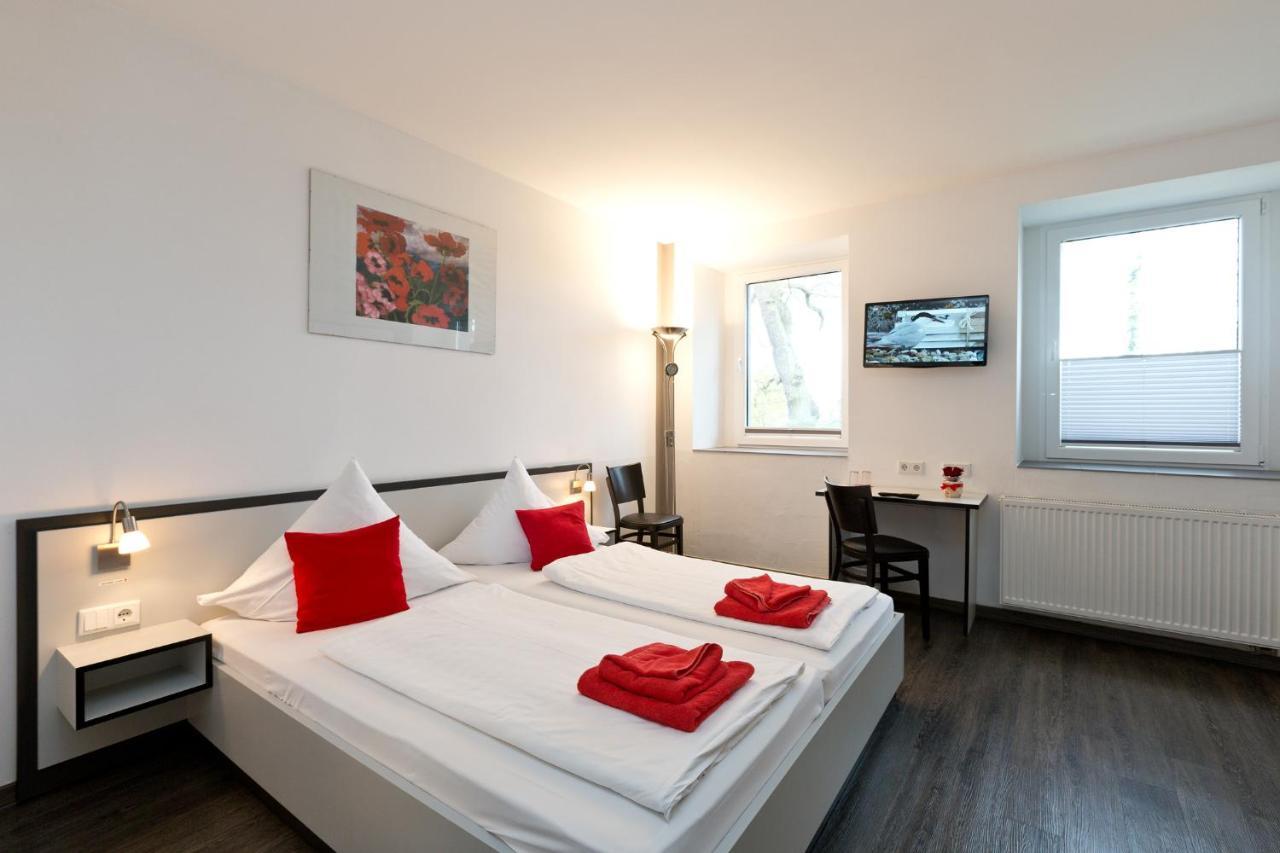וארן Hotel Zwischen Den Seen מראה חיצוני תמונה