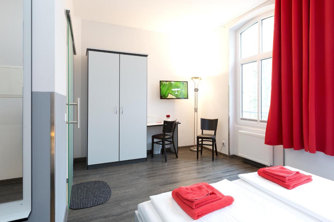 וארן Hotel Zwischen Den Seen מראה חיצוני תמונה