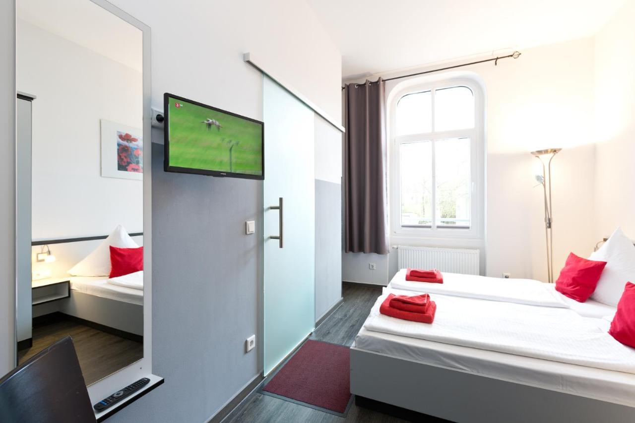 וארן Hotel Zwischen Den Seen מראה חיצוני תמונה