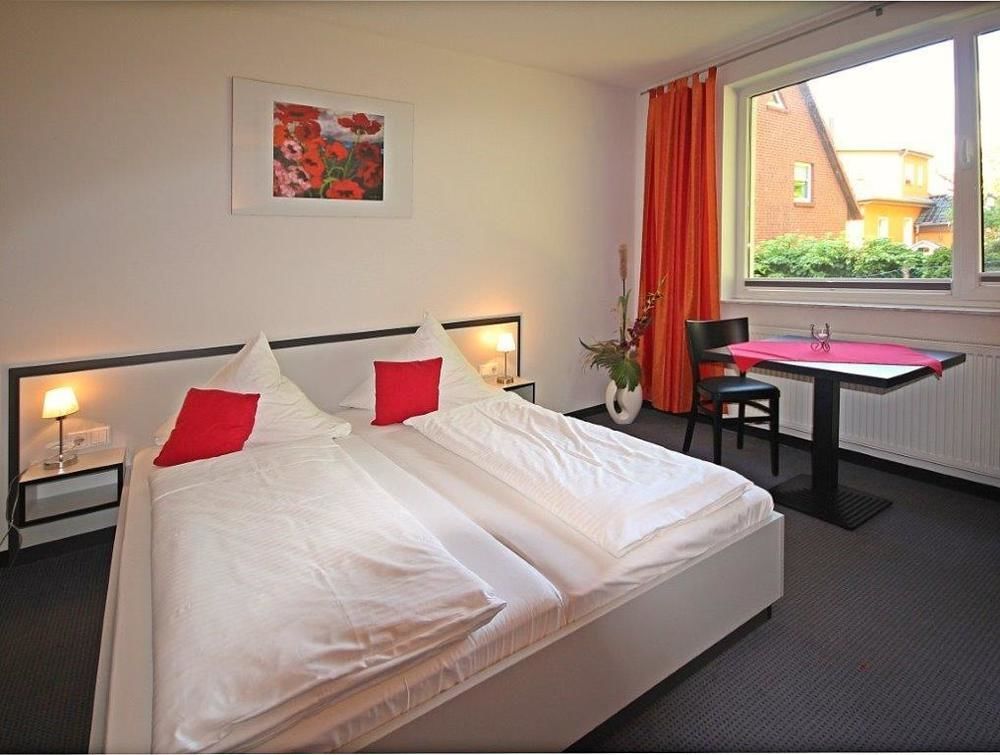 וארן Hotel Zwischen Den Seen מראה חיצוני תמונה