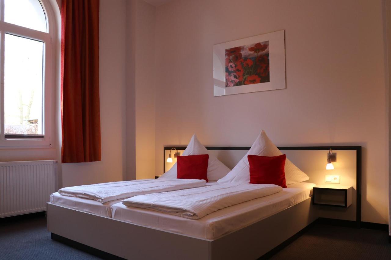 וארן Hotel Zwischen Den Seen מראה חיצוני תמונה