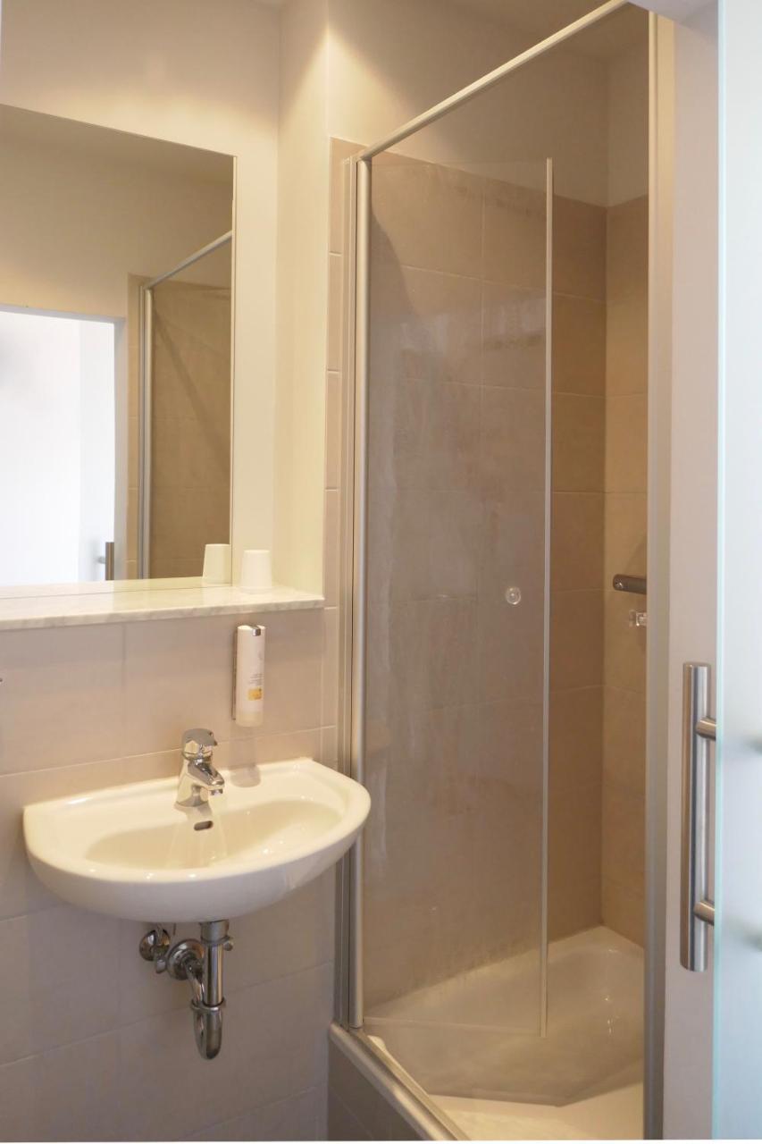 וארן Hotel Zwischen Den Seen מראה חיצוני תמונה