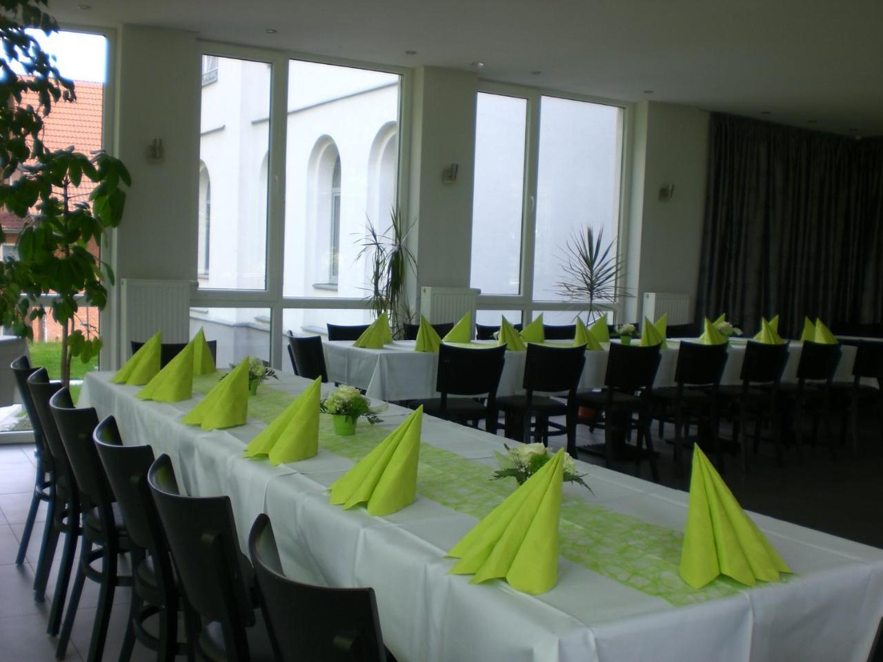 וארן Hotel Zwischen Den Seen מראה חיצוני תמונה
